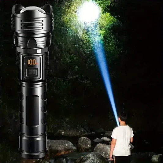 Hochleistungs LED Taschenlampe - USB wiederaufladbar 1000LM – clever-campen Camping & Outdoor Schweiz