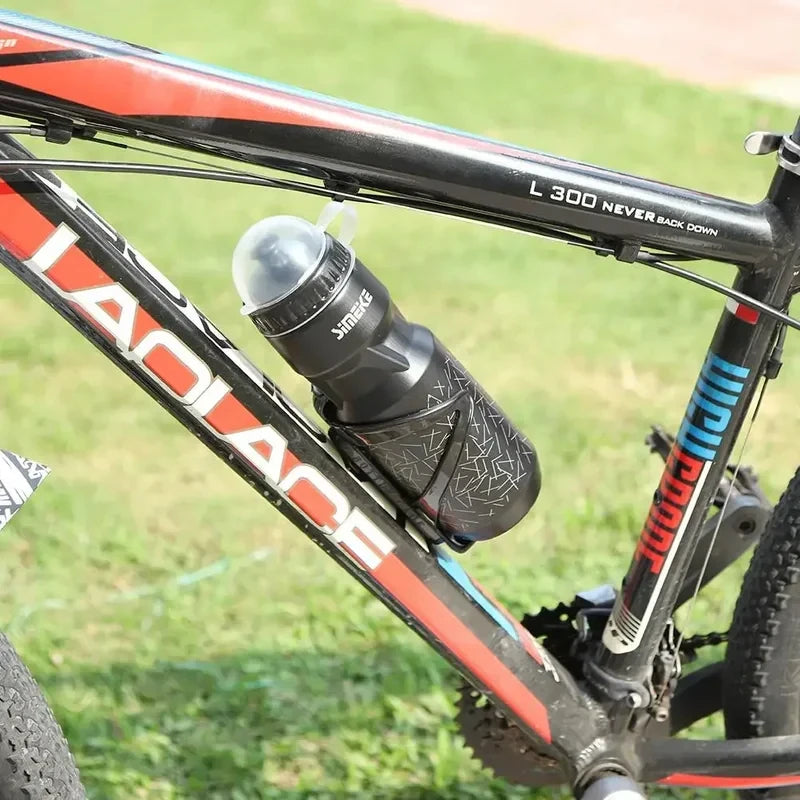 Universeller Fahrradflaschenhalter mit 750ml Flasche – clever-campen Ansicht 6