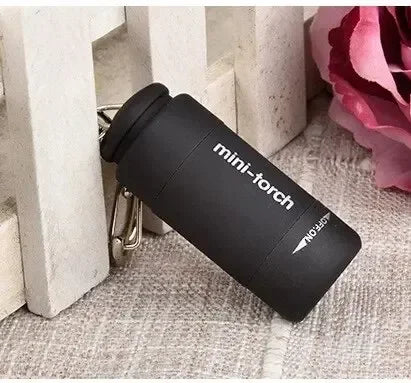 Mini LED Taschenlampe USB wiederaufladbar Schlüsselanhänger