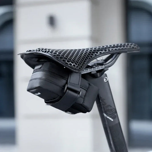 Regenfeste Fahrradsattel Tasche für Mountain- und Rennrad – clever-campen Camping & Outdoor Schweiz