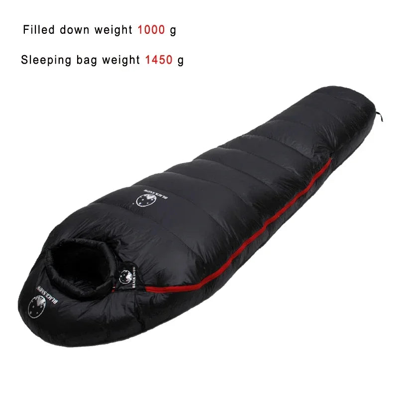 Wärmer Schlafsack aus Gänsedaunen für Winter-Camping