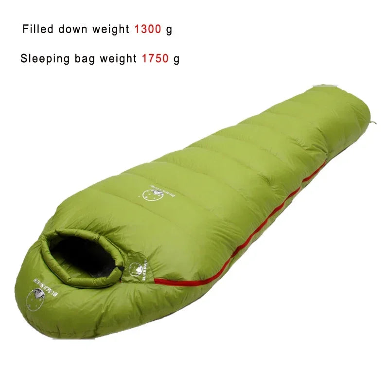 Wärmer Schlafsack aus Gänsedaunen für Winter-Camping