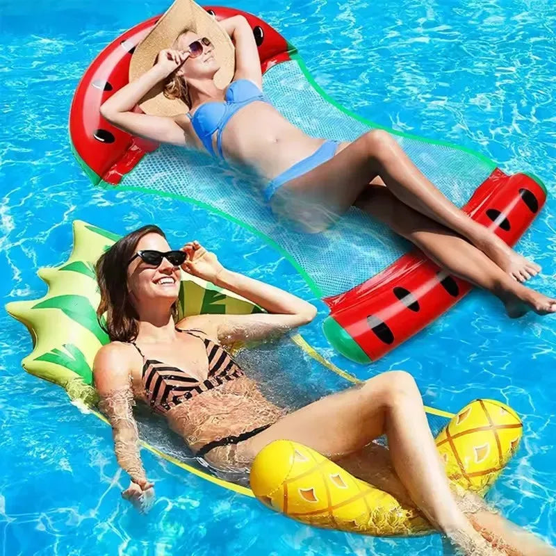 Aufblasbare Wasser-Hängematte für Pool & See – clever-campen Camping & Outdoor Schweiz