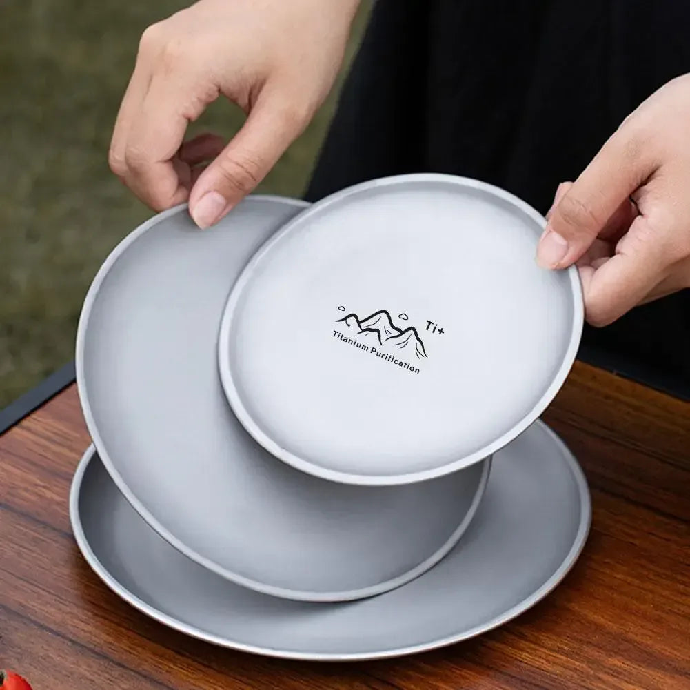 Titanium Camping Teller stapelbar für Outdoor-Aktivitäten – clever-campen Camping & Outdoor Schweiz