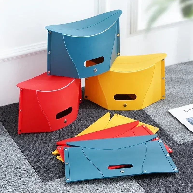 Faltbarer Campingstuhl aus Kunststoff – Praktischer Sitz – clever-campen Camping & Outdoor Schweiz