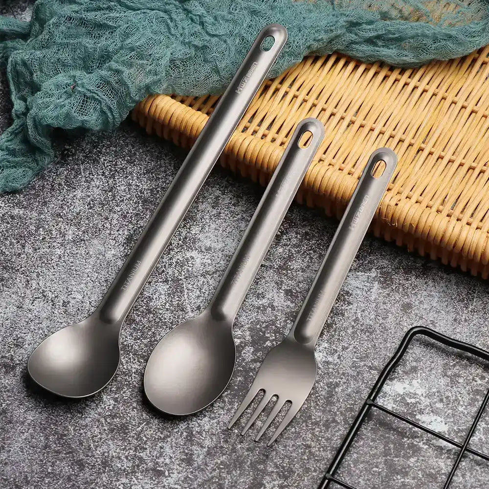 Ultraleichtes Titan Besteckset für Outdoor und Camping – clever-campen Camping & Outdoor Schweiz