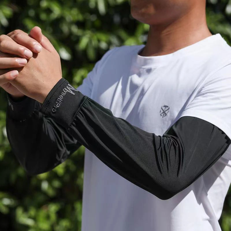Kühlende Armschoner für UV-Schutz im Sommer
