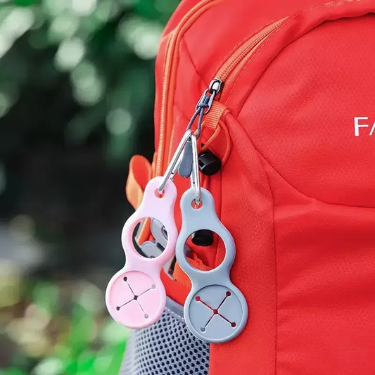 Trinkflaschen Halter mit Karabiner für Outdoor-Aktivitäten – clever-campen Camping & Outdoor Schweiz
