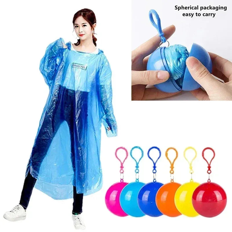 Tragbarer Einweg-Regenponcho im Schlüsselanhänger-Format – clever-campen Camping & Outdoor Schweiz