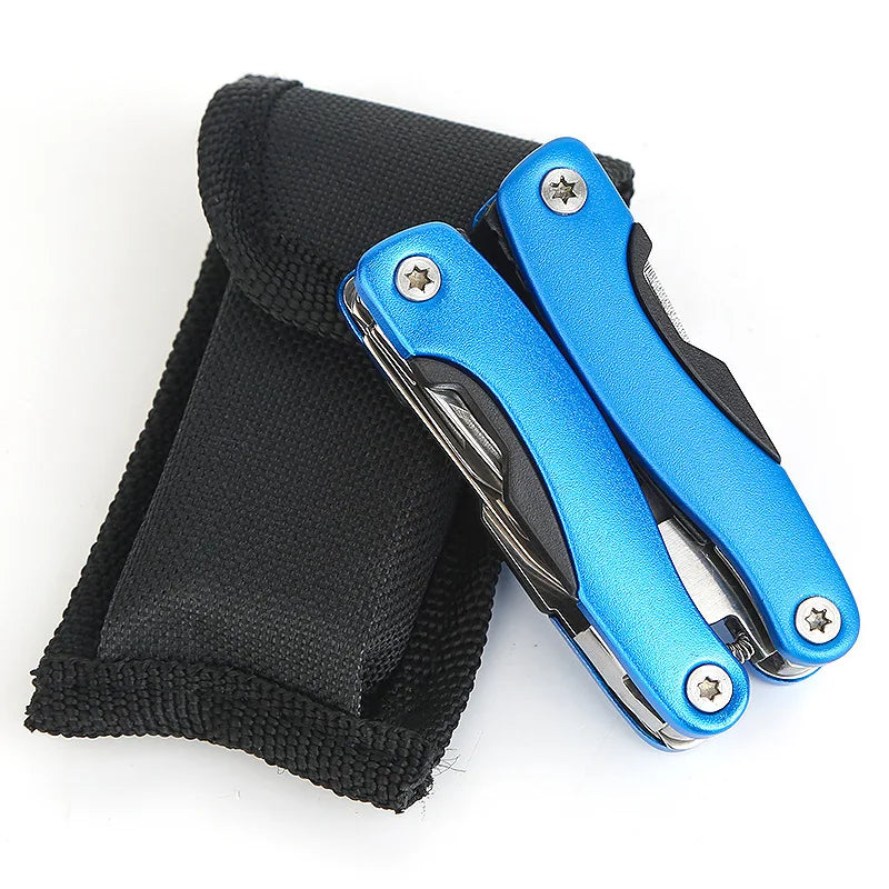 9-in-1 Edelstahl Multitool Zange für Outdoor-Aktivitäten – clever-campen Ansicht 5