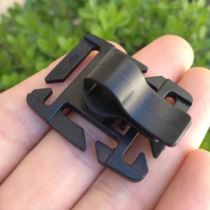 4 in 1 Reinigungsset für Trinkblasen – mit Clip – clever-campen Ansicht 6