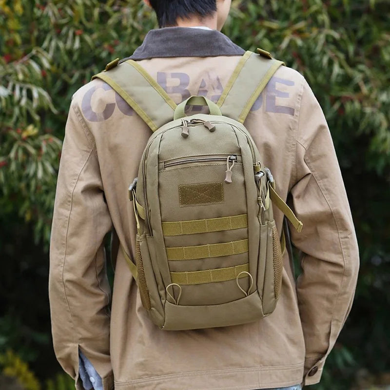 Mini Tactical Rucksack 10L/20L für Angeln und Outdoor – clever-campen Ansicht 2