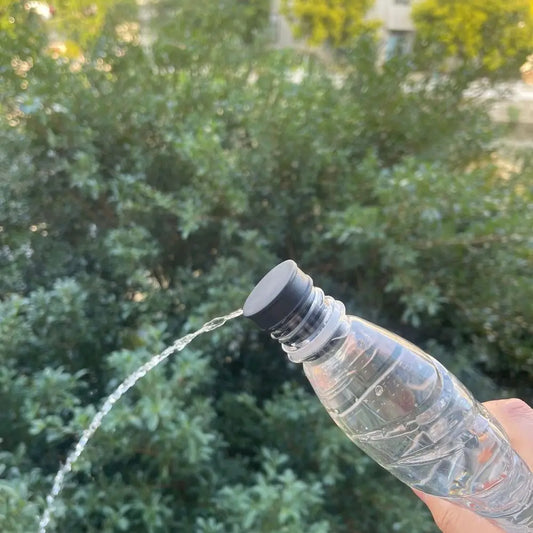 Ultraleichter tragbarer Bidetaufsatz für Wasserflaschen – clever-campen Ansicht 5