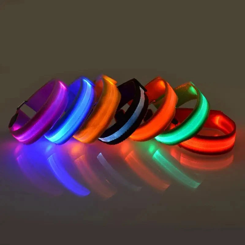 LED Sicherheitsarmband USB wiederaufladbar für Outdoor-Sport – clever-campen Ansicht 4