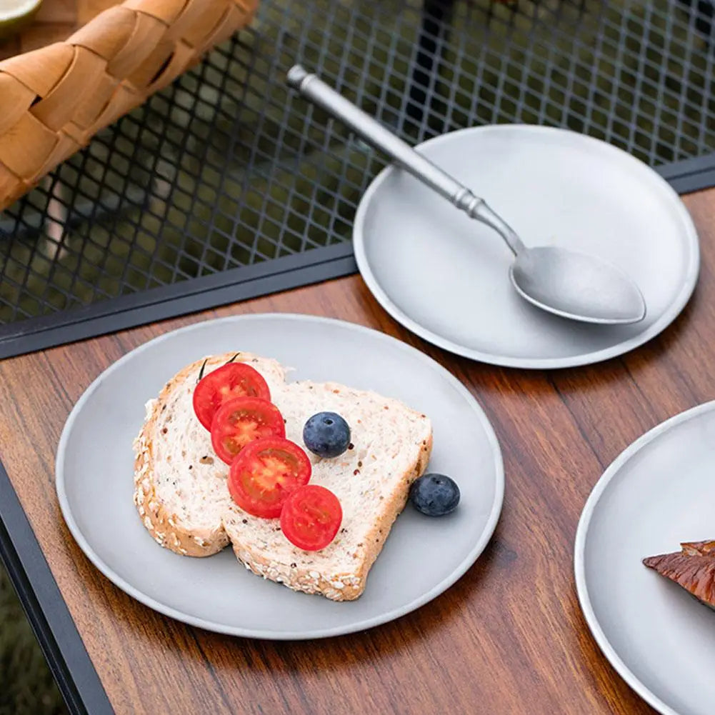 Titanium Camping Teller stapelbar für Outdoor-Aktivitäten – clever-campen Ansicht 3