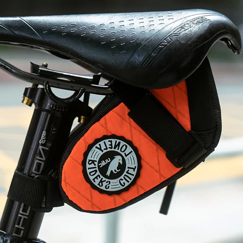 Wasserdichte Fahrradsattel Tasche für Touring-Bikes – clever-campen Ansicht 5