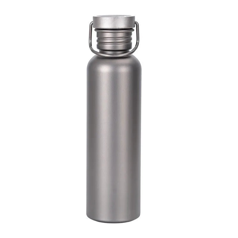 Titan Trinkflasche 600ml/750ml für Outdoor & Camping – clever-campen Ansicht 5