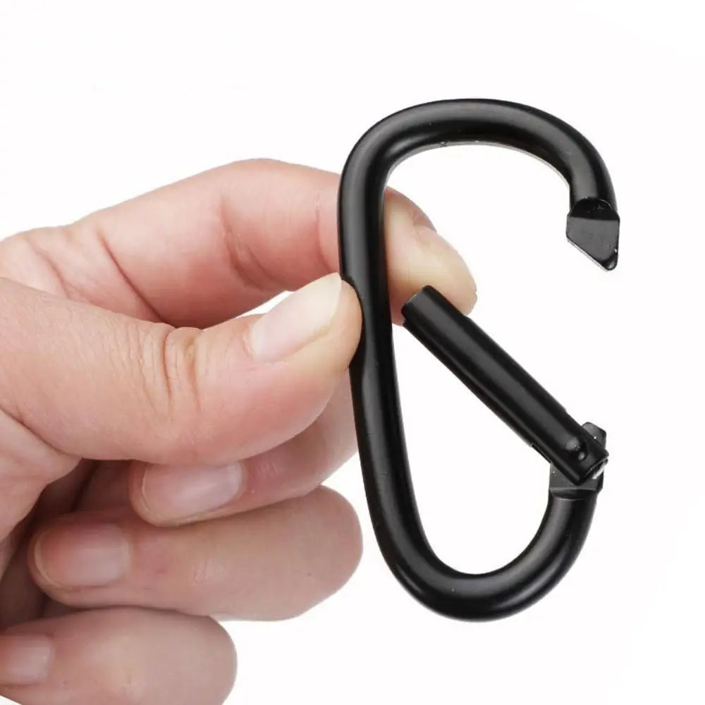 Schwarze Karabinerhaken für Camping und Outdoor – clever-campen Ansicht 4
