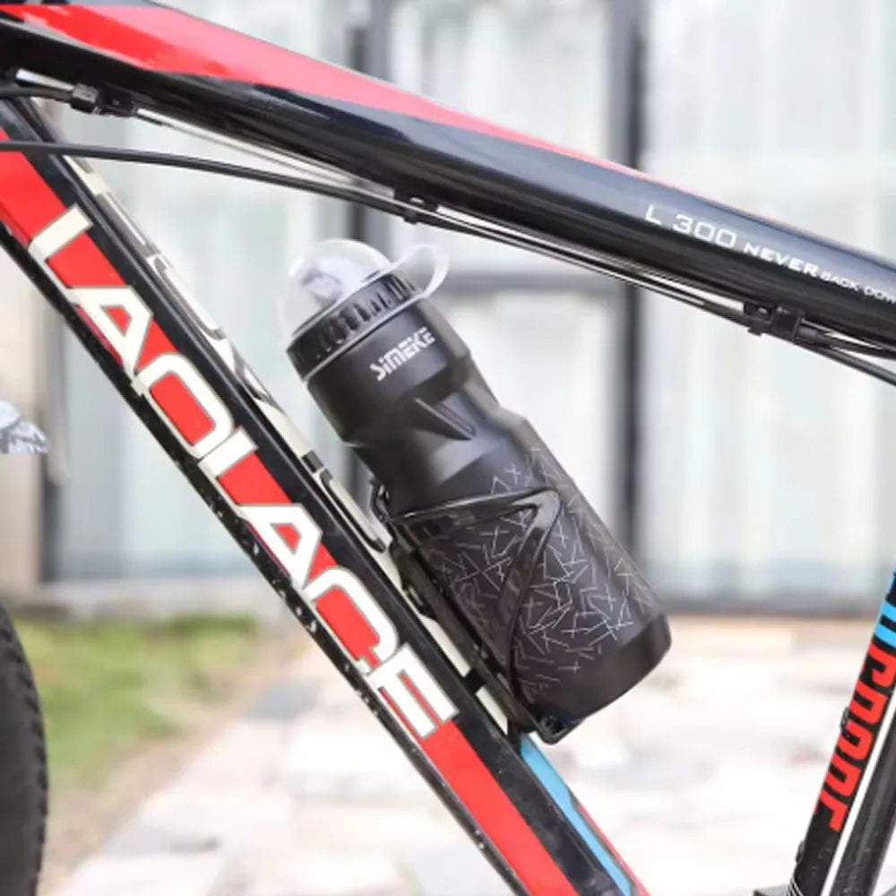 Leichter Fahrrad-Flaschenhalter mit 750ml Trinkflasche – clever-campen Ansicht 5