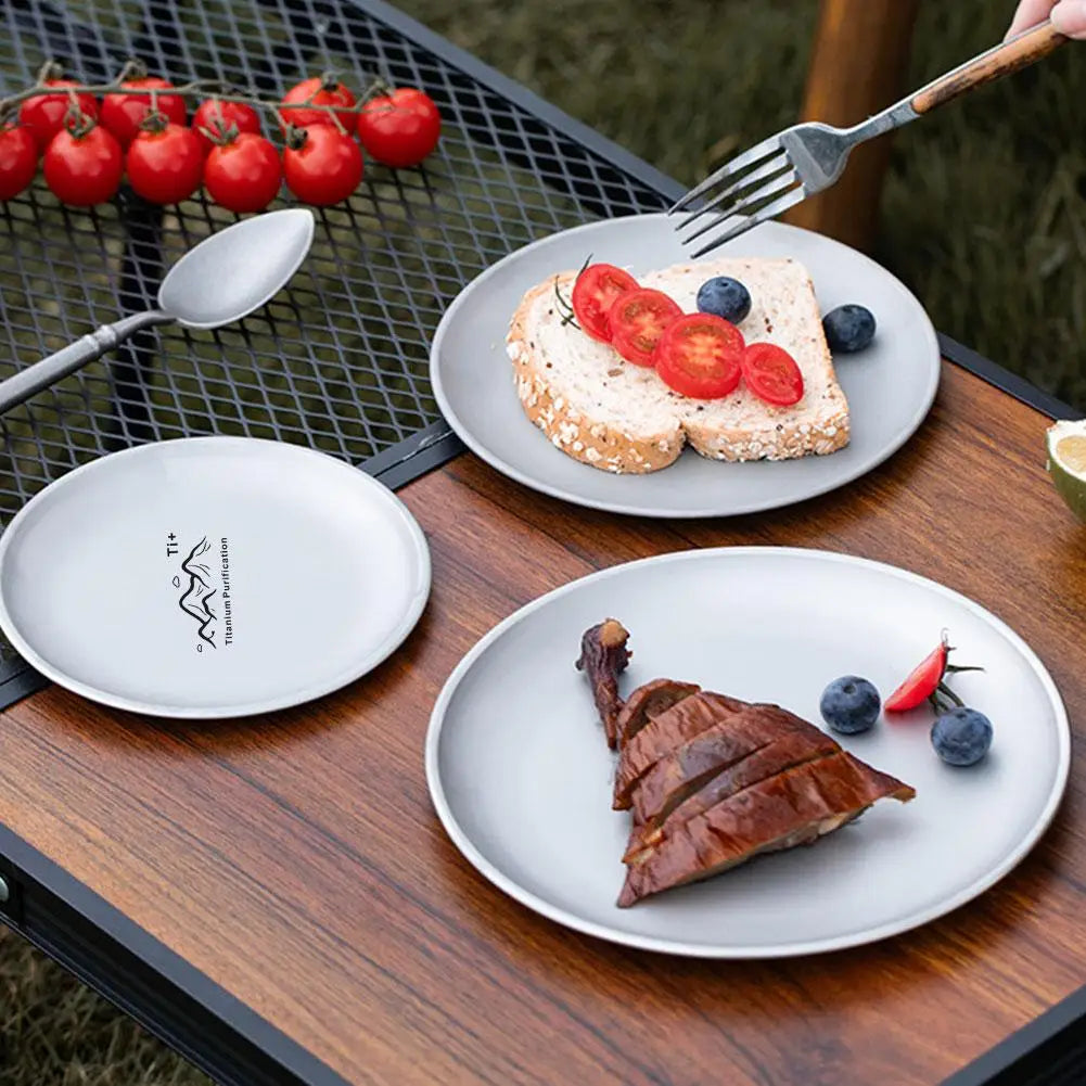 Titanium Camping Teller stapelbar für Outdoor-Aktivitäten – clever-campen Ansicht 2