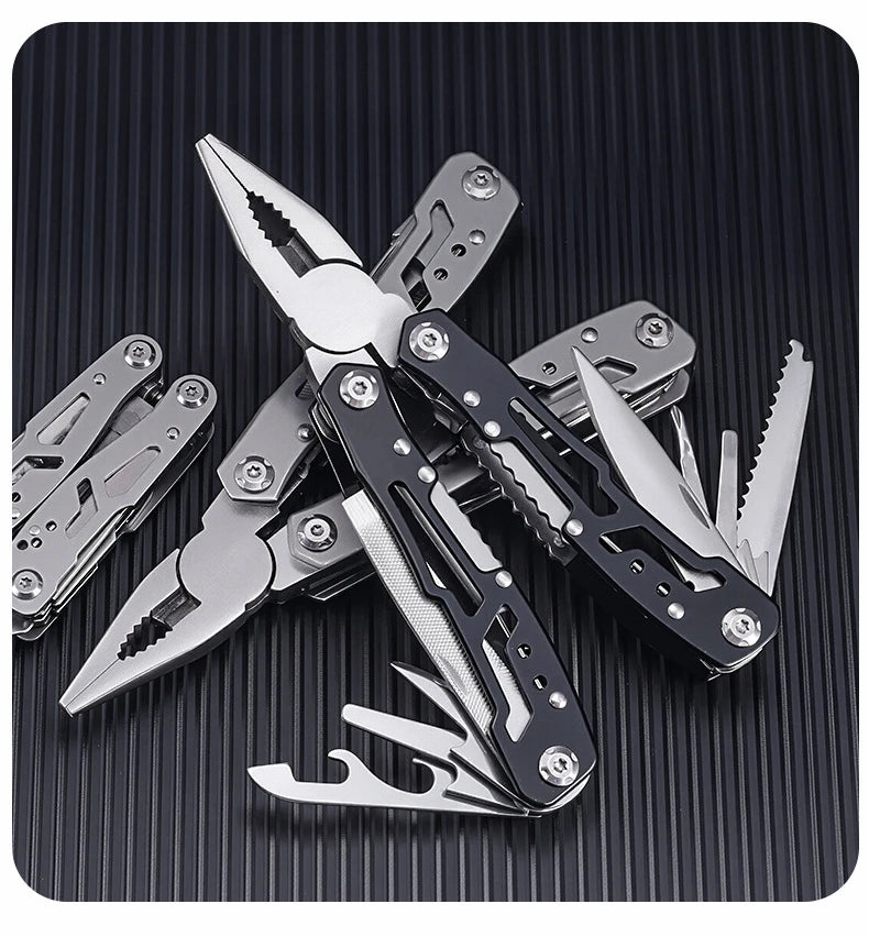 Kompaktes Mini-Multitool mit Zange und Schraubendreher – clever-campen Ansicht 2