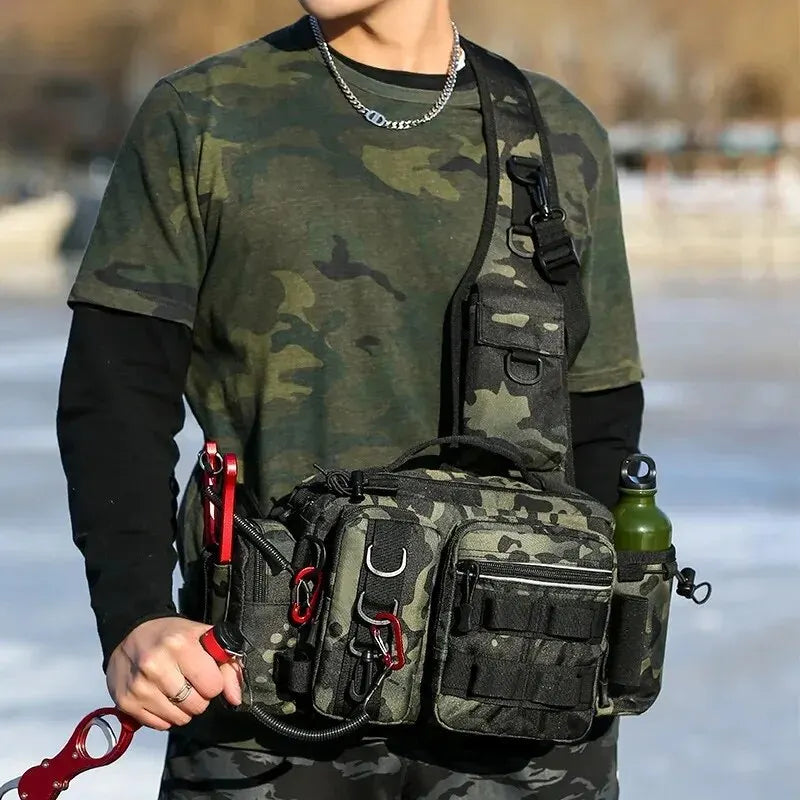Angler Rucksack mit Köderbox und Rutenhalter – clever-campen Ansicht 2