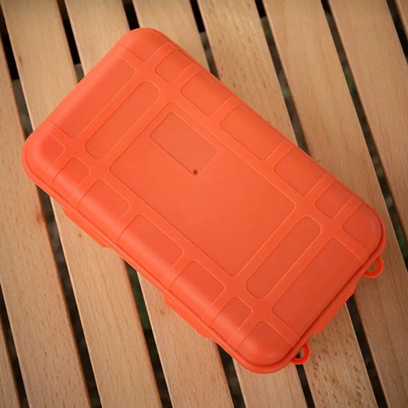 Wasserdichte EDC Werkzeugbox für Camping & Outdoor – clever-campen Ansicht 3
