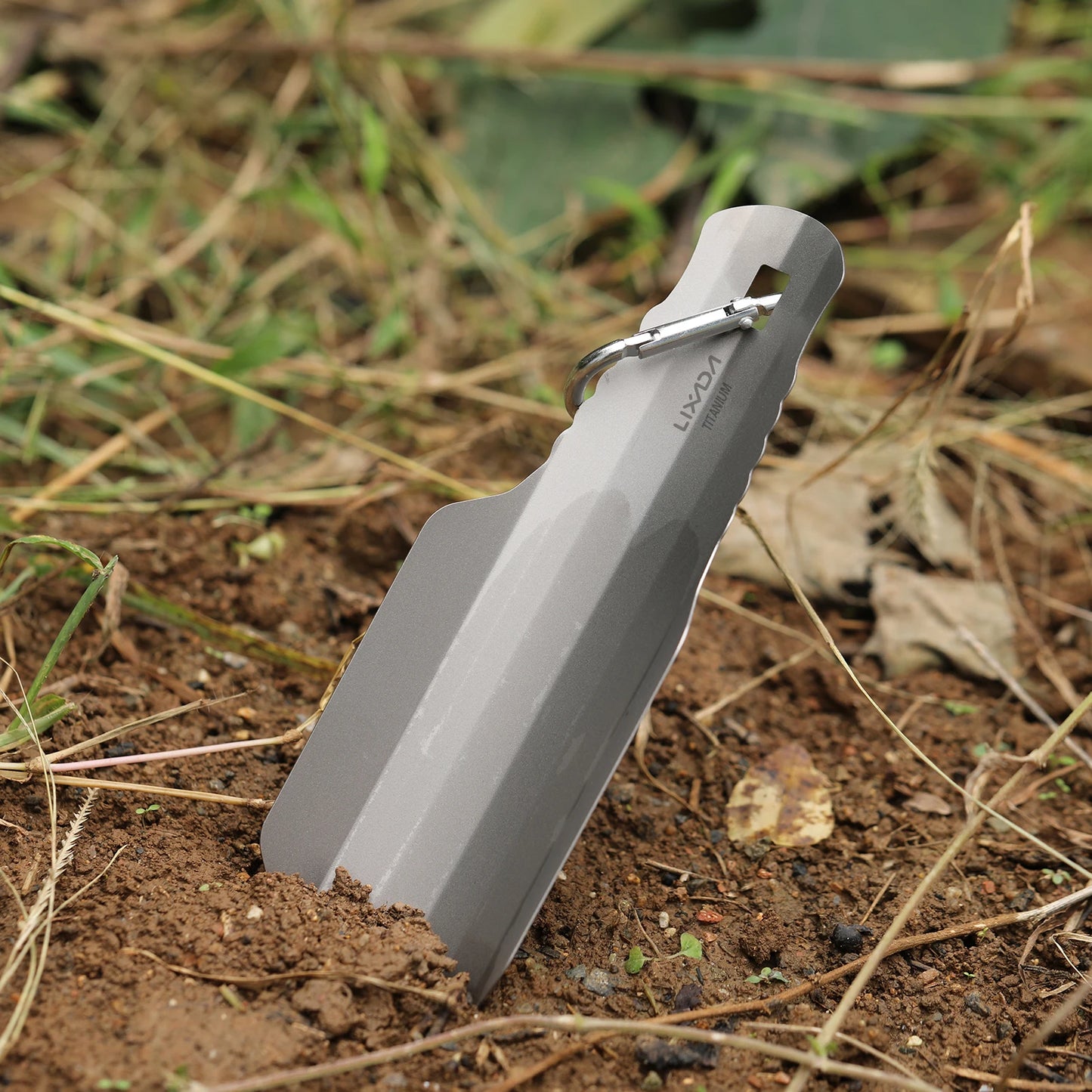 Lixada Titan Camping Schaufel – Ultraleicht und kompakt – clever-campen Ansicht 3