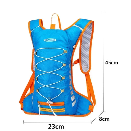 Wasserdichter Trinkrucksack 12L für Outdoor-Aktivitäten – clever-campen Ansicht 2