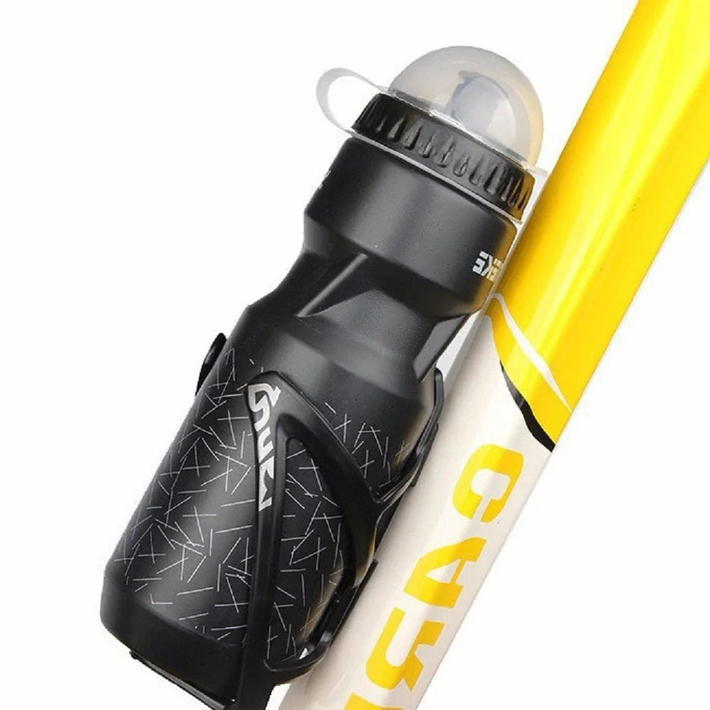 Universeller Fahrradflaschenhalter mit 750ml Flasche – clever-campen Ansicht 2