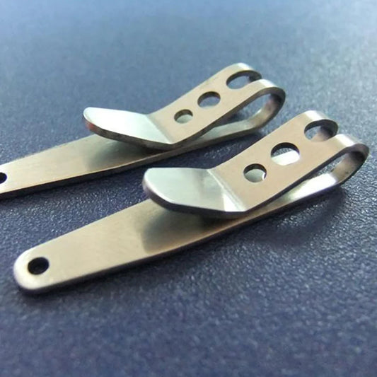 Multitool Edelstahl Clips für Taschenmesser und Schlüssel – clever-campen Ansicht 3