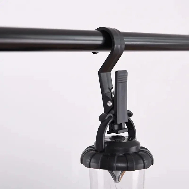 Praktische Outdoor Clips für Zeltzubehör – Multifunktionale – clever-campen Ansicht 4