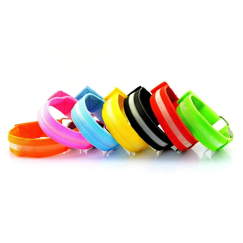LED Sicherheitsarmband USB wiederaufladbar für Outdoor-Sport – clever-campen Ansicht 3
