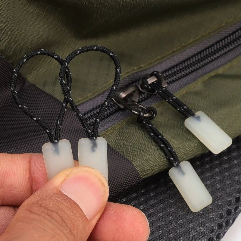 12er Set leuchtende Zipper Pulls für Zelte und Taschen – clever-campen Ansicht 4