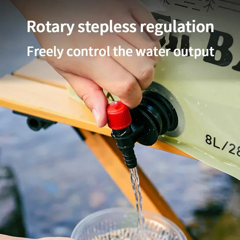 Faltbare Wasserblase 8L für Outdoor-Aktivitäten – clever-campen Ansicht 2