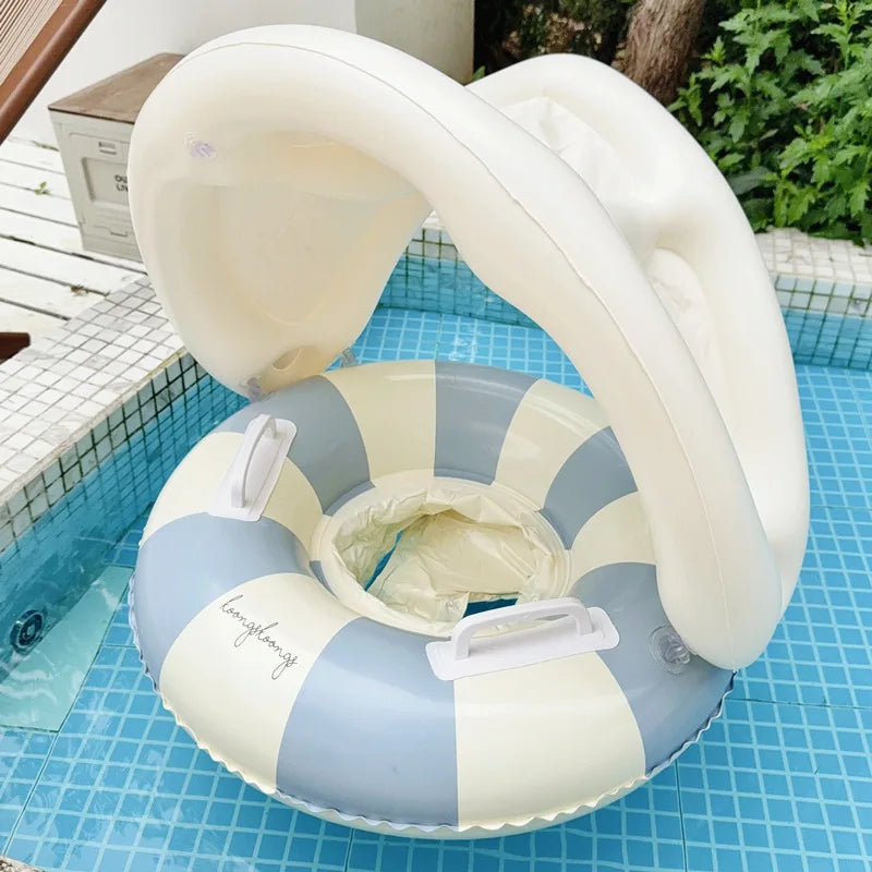 Aufblasbarer Schwimmring mit Sonnenschutz – clever-campen Ansicht 3