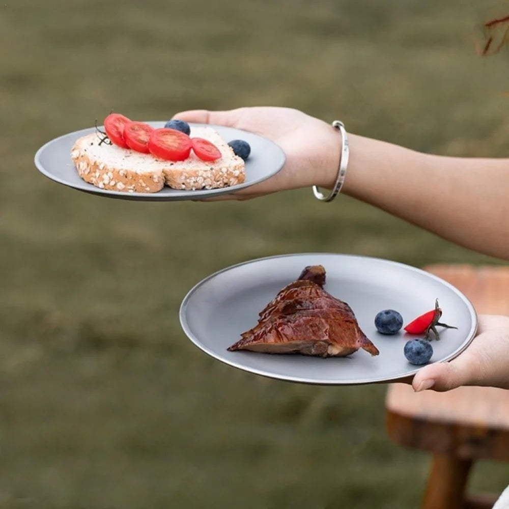 Titanium Camping Teller – Leicht und langlebig für Picknick – clever-campen Ansicht 4