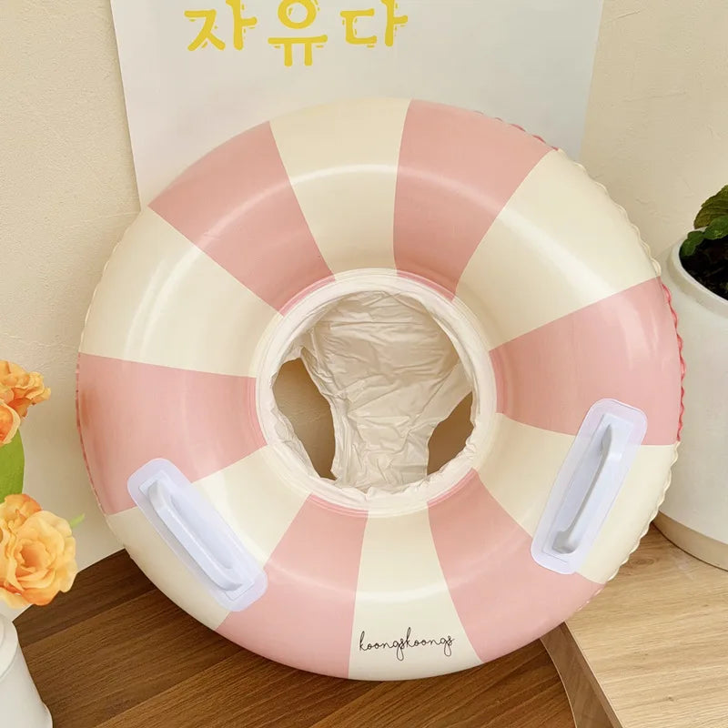 Aufblasbarer Schwimmring mit Sonnenschutz – clever-campen Ansicht 5