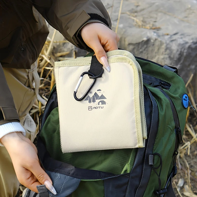 Faltbares Outdoor Sitzkissen – Feuchtigkeitsbeständig – clever-campen Ansicht 3