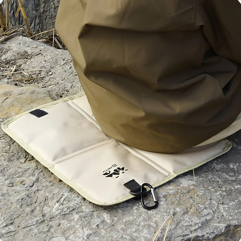 Faltbares Outdoor Sitzkissen – Feuchtigkeitsbeständig – clever-campen Ansicht 2