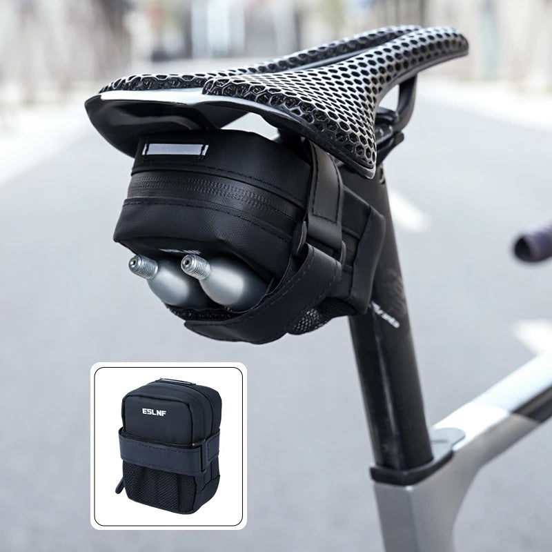 Regenfeste Fahrradsattel Tasche für Mountain- und Rennrad – clever-campen Ansicht 3