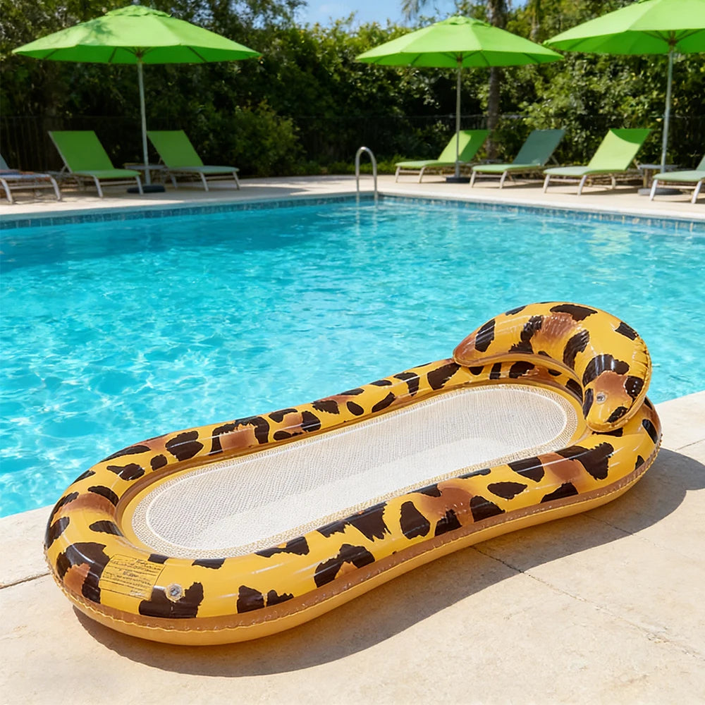 Aufblasbare Wasserliege für Pool und Strand – Leopard Design – clever-campen Ansicht 3