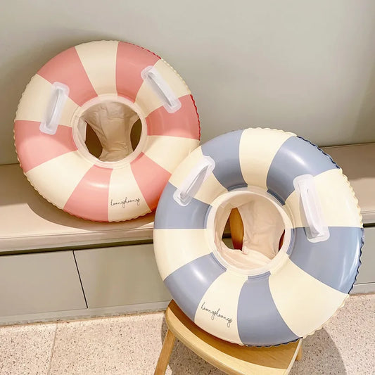 Aufblasbarer Schwimmring mit Sonnenschutz – clever-campen Ansicht 2