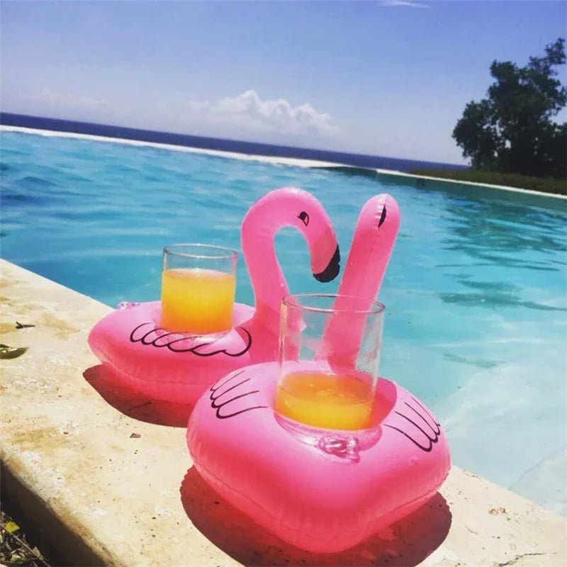 Luftmatratze Kirschen Getränkehalter für Pool und Strand – clever-campen Ansicht 5