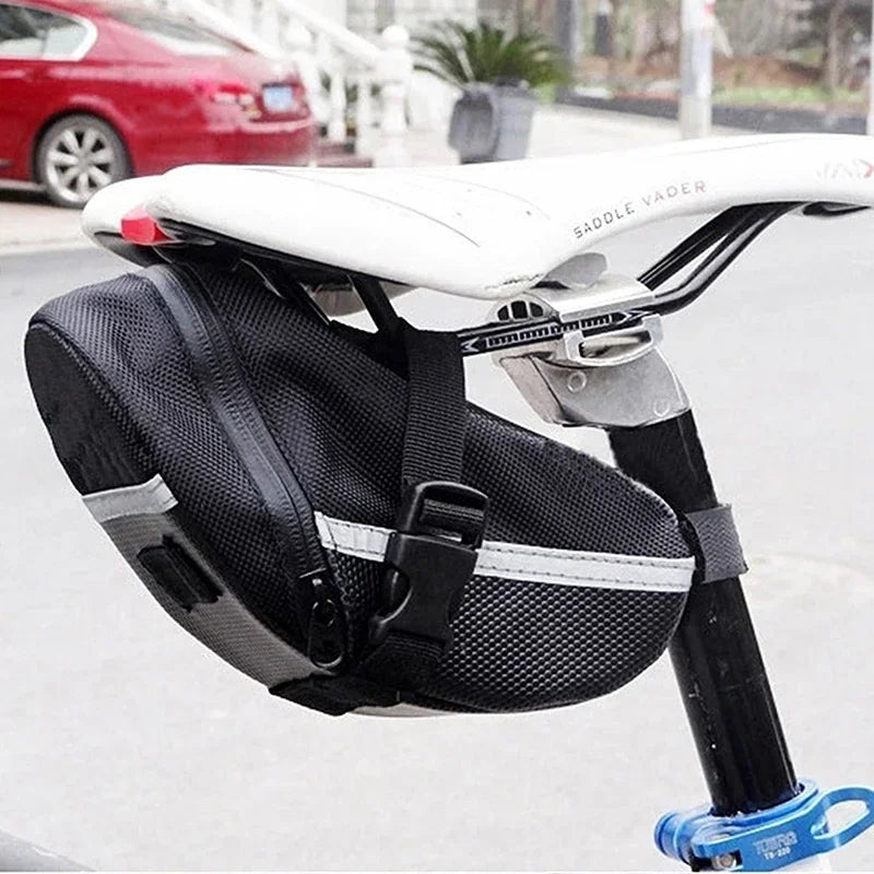 Wasserdichte Nylon Fahrradtasche für Sattel – clever-campen Ansicht 2