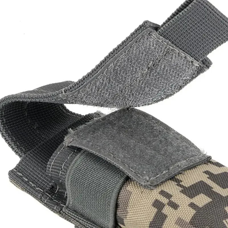Molle Tactical Taschenlampe Halterung – clever-campen Ansicht 5