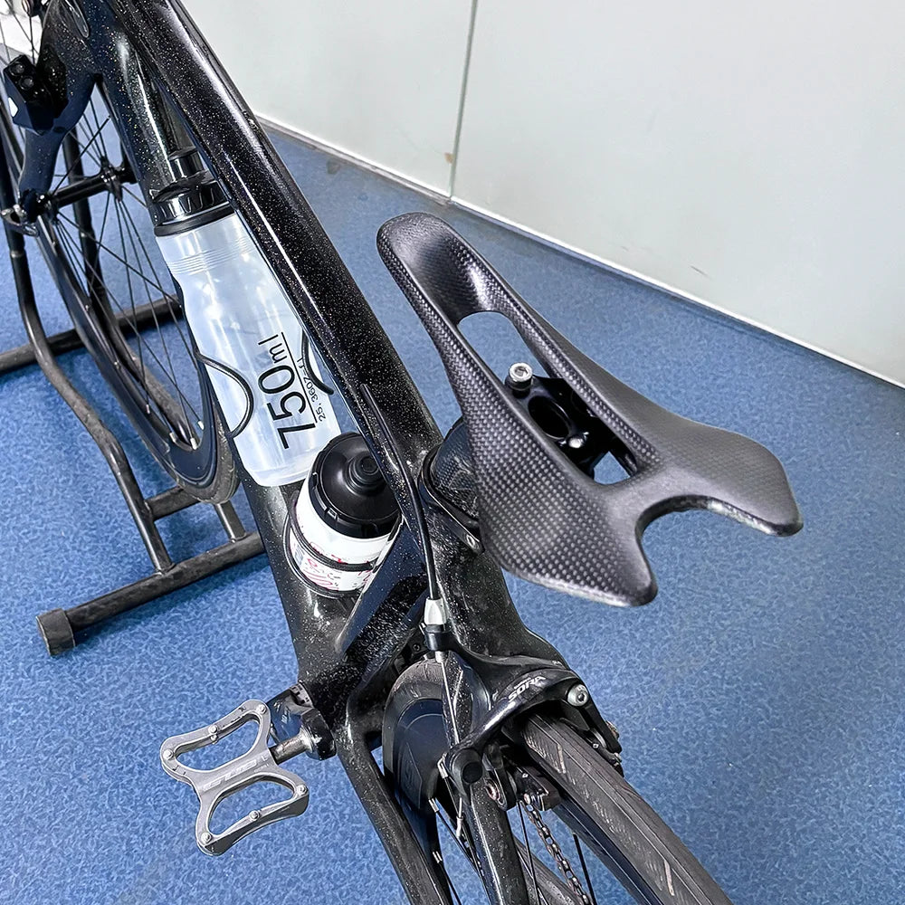 Leichter Carbon-Sattel für Rennrad und Mountainbike – clever-campen Ansicht 4