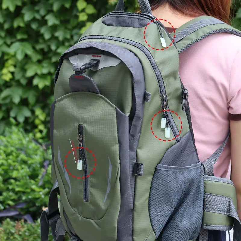 12er Set leuchtende Zipper Pulls für Zelte und Taschen – clever-campen Ansicht 2