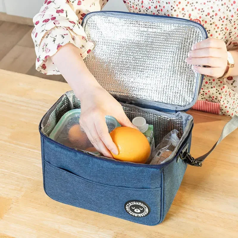 Isolierte Lunchbox mit Schultergurt – Wasserdicht – clever-campen Ansicht 3