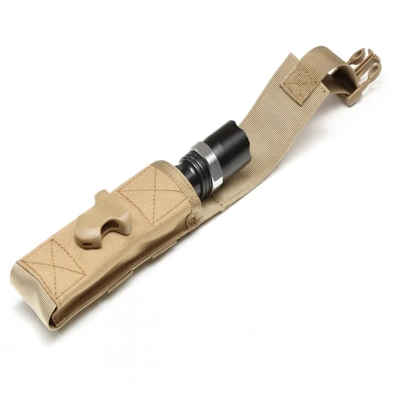 Taschenlampe Halterung für Molle-System – Outdoor Zubehör – clever-campen Ansicht 3